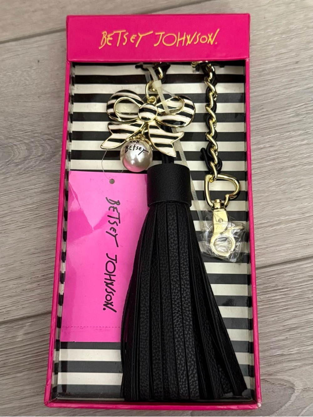 NWT Betsey Johnson Black Tassel Keychain/Bag Charm with Bow and Pearl